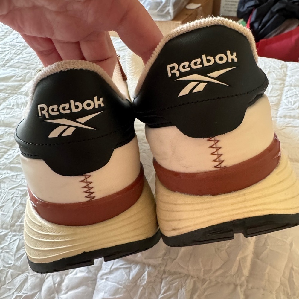 Reebok White and Tan Sneakers - Picture 3 of 4